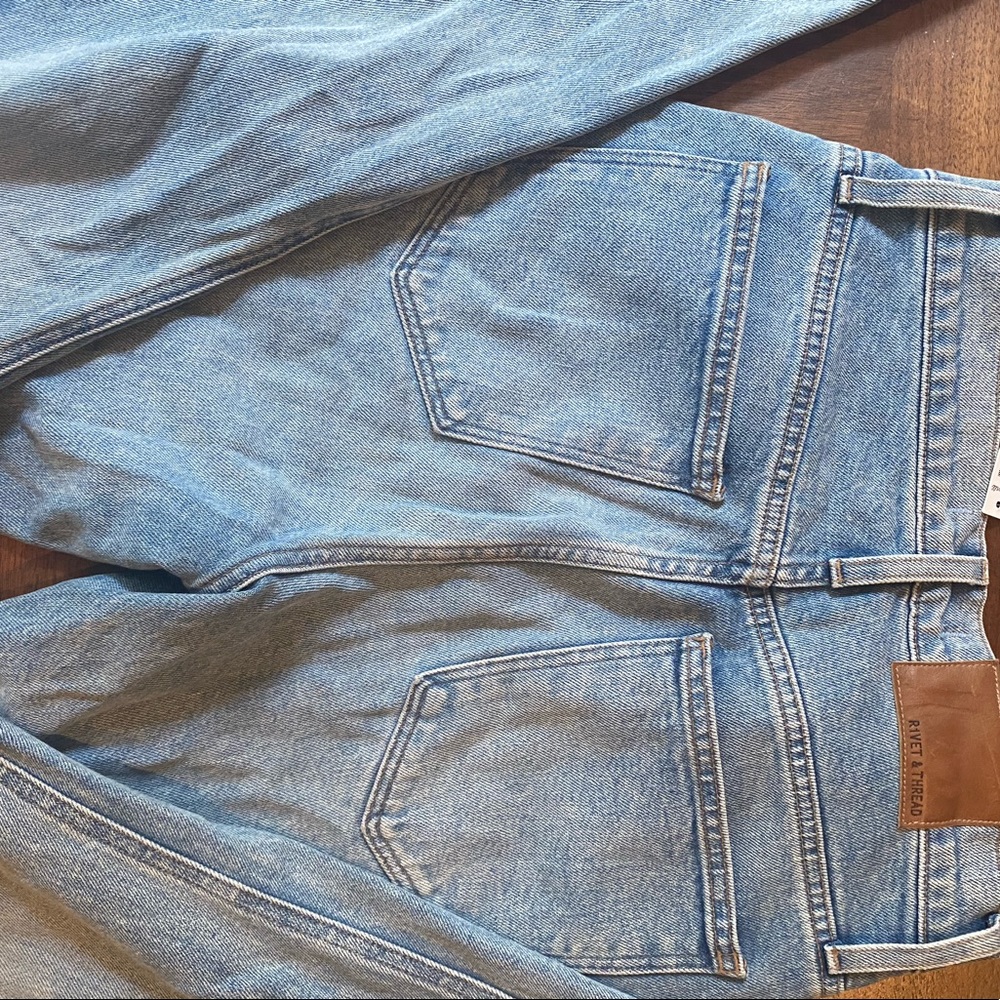 Rivet and Thread jeans 11 inch high rise - Never worn - Picture 7 of 8